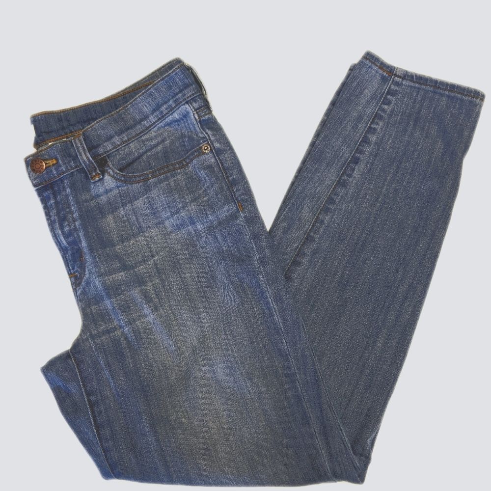 J. Crew slim leg, light wash, stretch denim jeans, mid rise, EUC, size 29